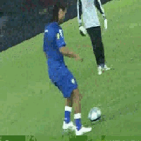la mailleur joueur du monde c'est ronaldinho